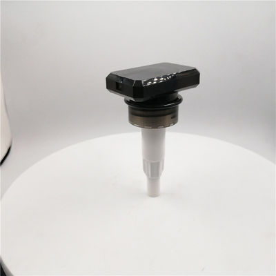Różne objętości 33/410 4cc Matte Black Soap Pump Smooth Closure