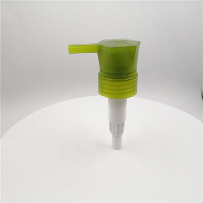 Plastikowa pompka do butelek do mycia rąk o pojemności 33/410 3,0 cm3. Kolorowa
