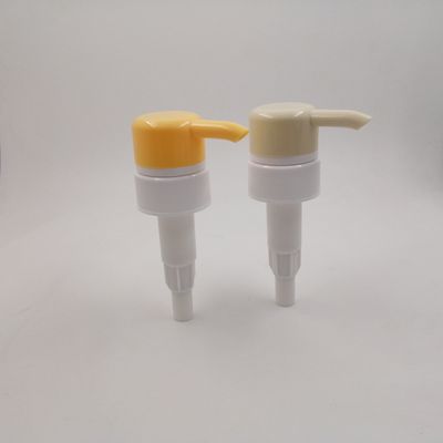 Plastikowa pompa do butelek z balsamem o pojemności 3,5 cm3 i dawce 33/410 mm