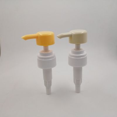 Plastikowa pompa do butelek z balsamem o pojemności 3,5 cm3 i dawce 33/410 mm